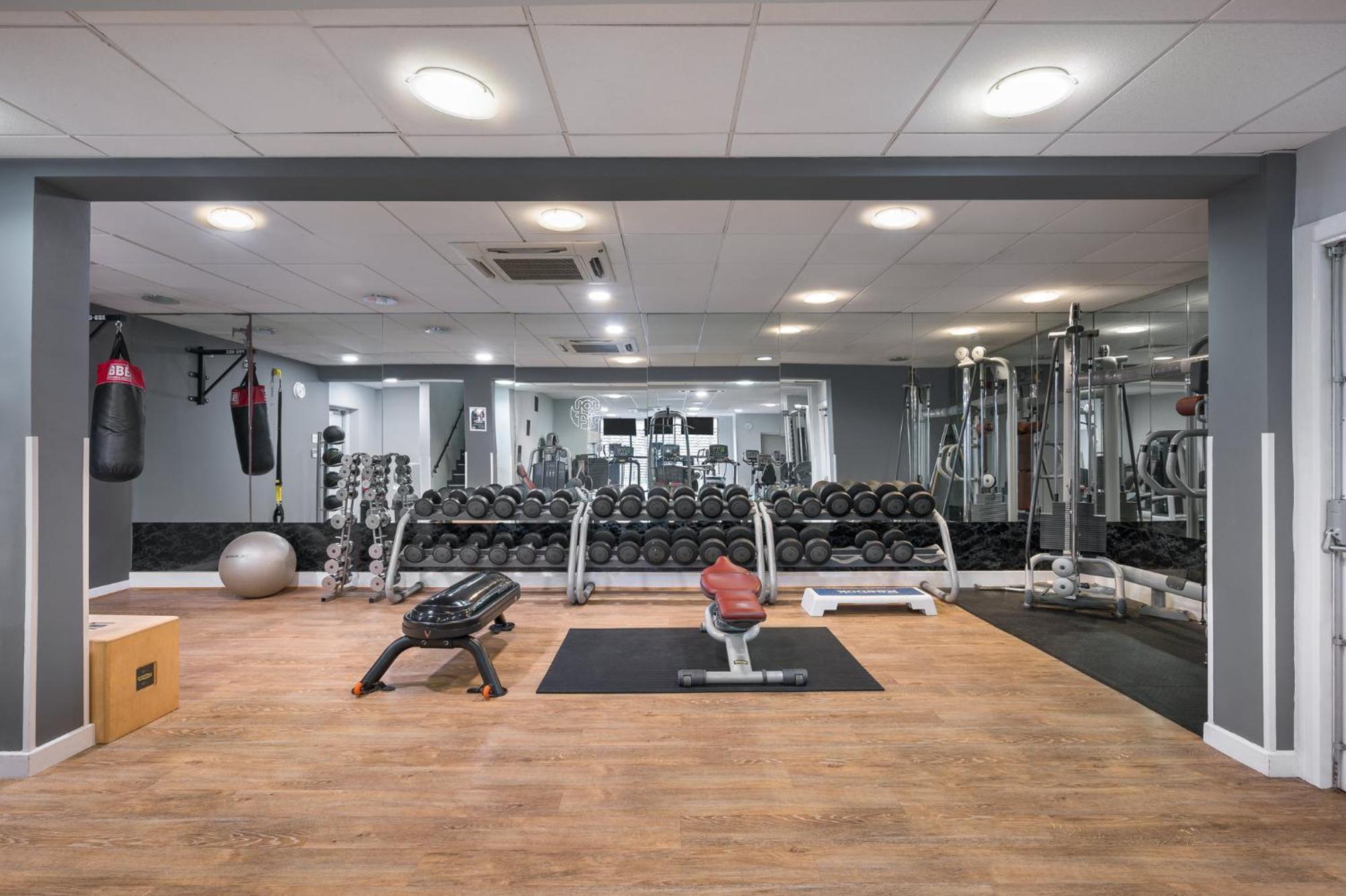 Hotel Birmingham By Ihg 4*